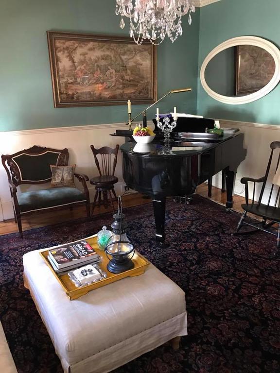 The Gaslamp Bed And Breakfast Provincetown Exterior foto